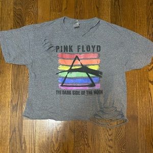 Distressed cropped t shirt, kids large